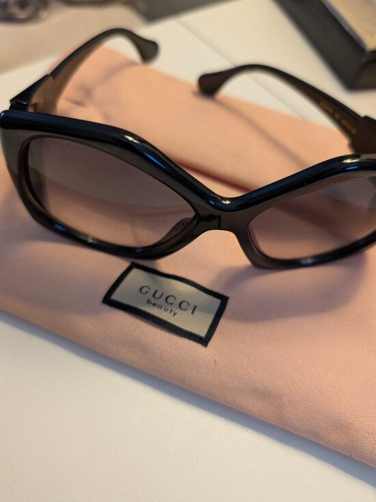 Gucci GG0875S Oversized Black Sunglasses main image 4